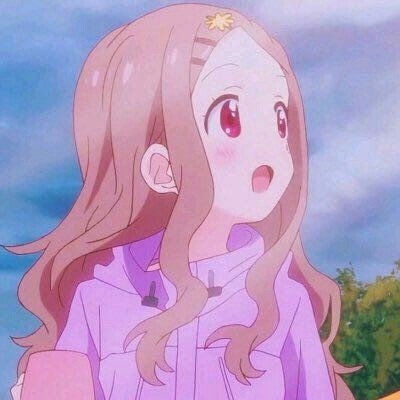 小猫被亲一口感觉世界都亮了